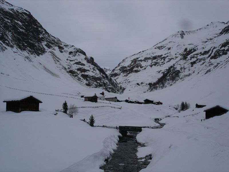 Domenar Spitze (2718 m) in Vals