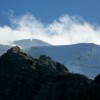 Payerhütte mit dem Ortler im Hintergrund Payerhütte mit dem Ortler im Hintergrund