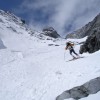 Abfahrt über Haufen und Pulver Abfahrt über Haufen und Pulver