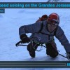 Ueli Steck beim Speed Soloing am Grandes Jorasses